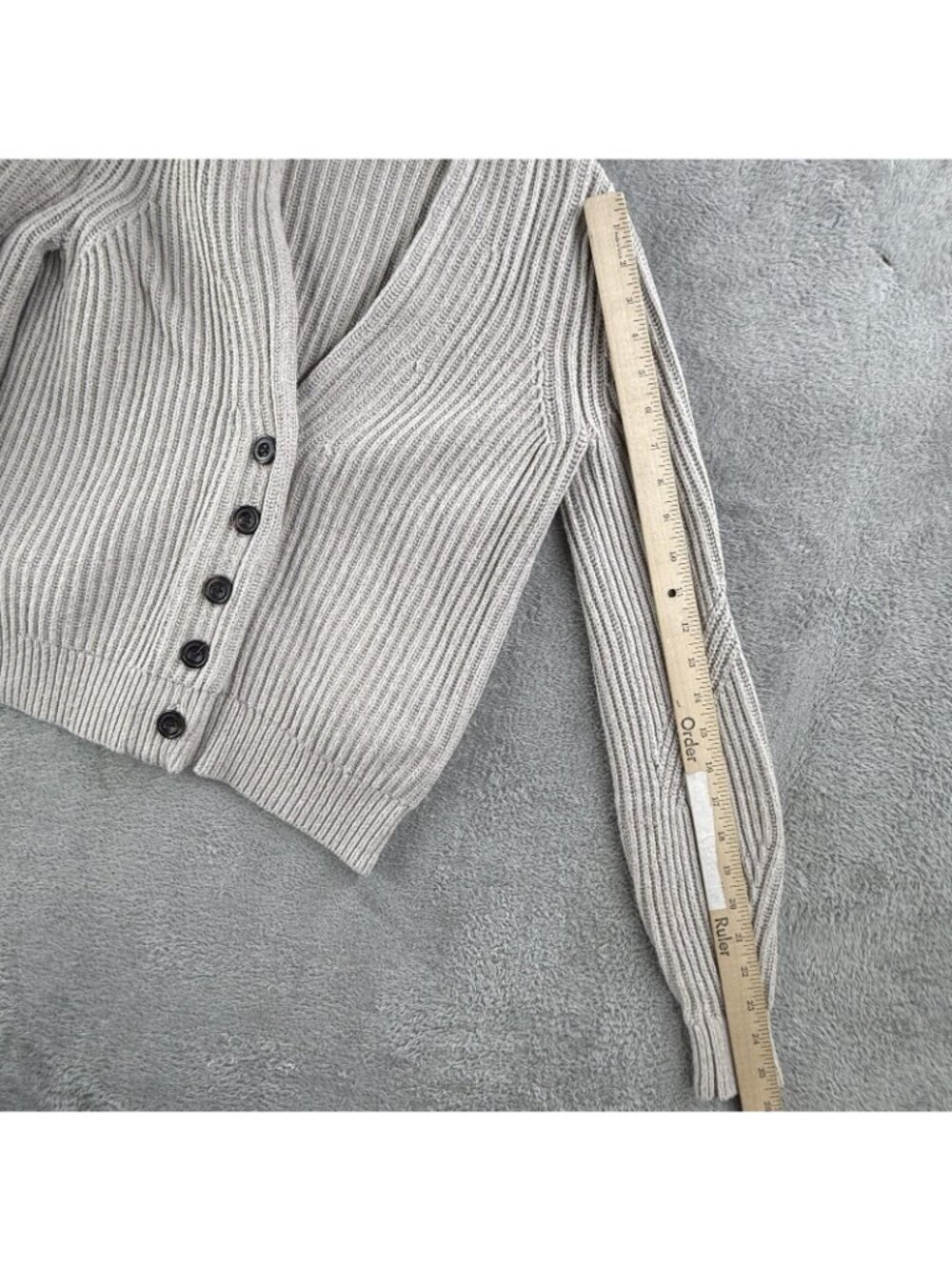 Abercrombie & Fitch Cardigan Sweater Womens XS Beige V Neck Button Chunky Knit - Picture 10 of 14